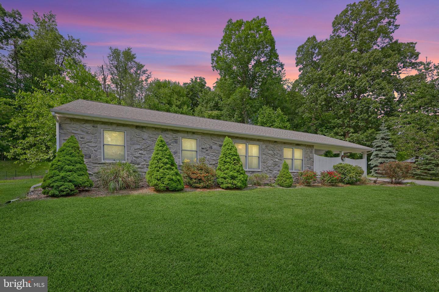 4748 Ridge Road, Elizabethtown