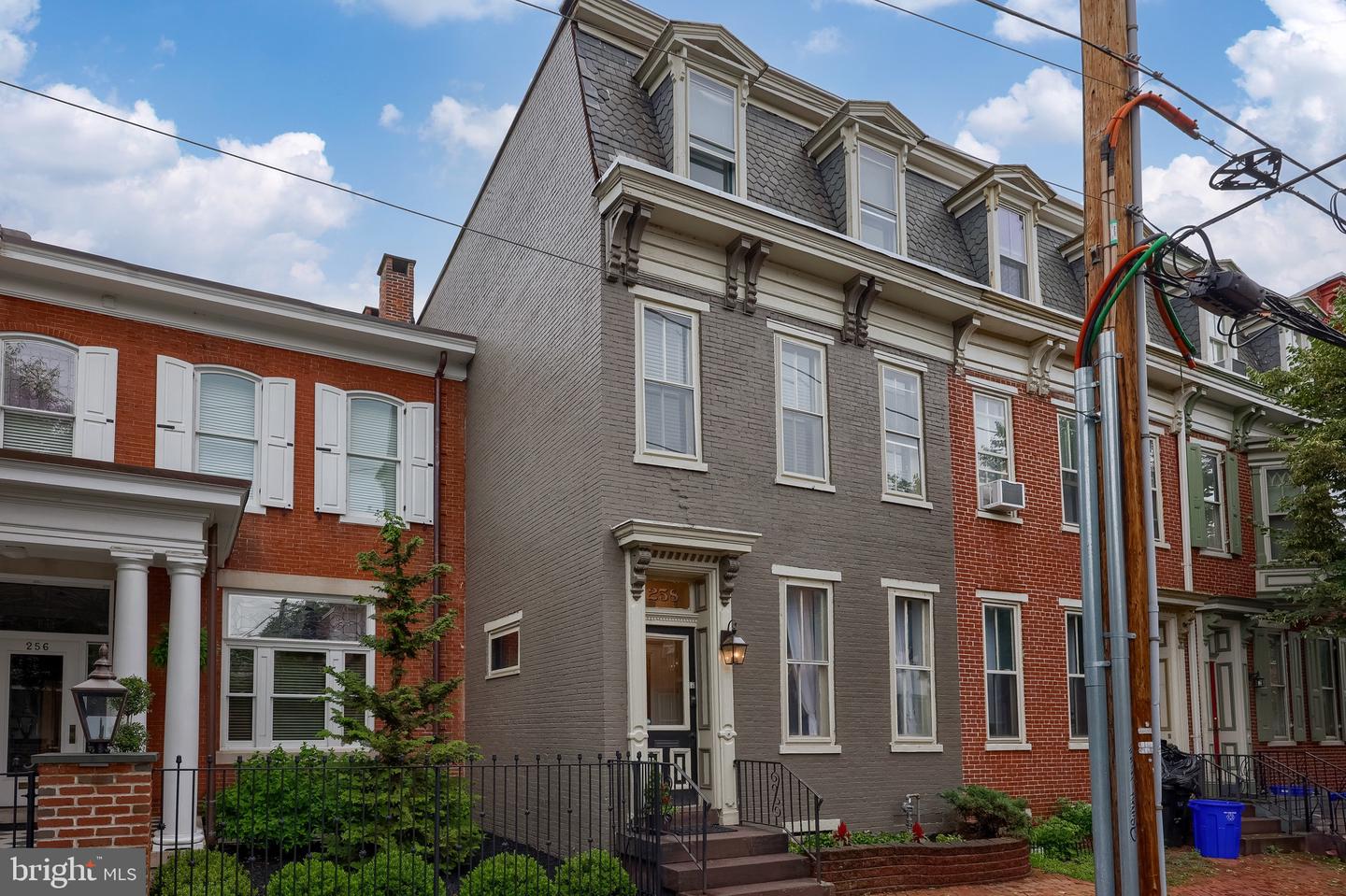 258 Herr Street