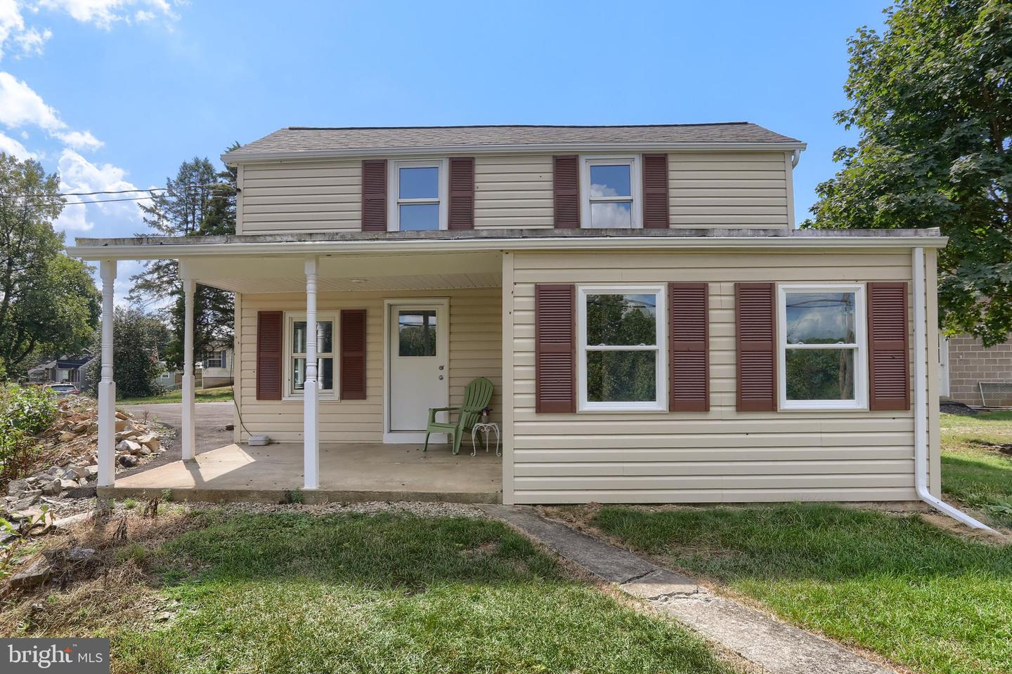218 N Railroad Street, Hummelstown
