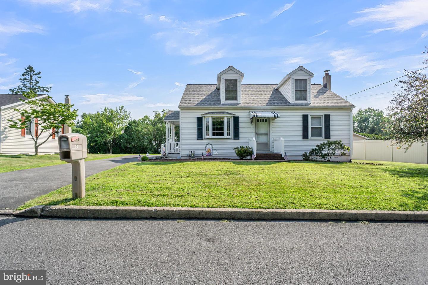 50 Peach Avenue, Hershey