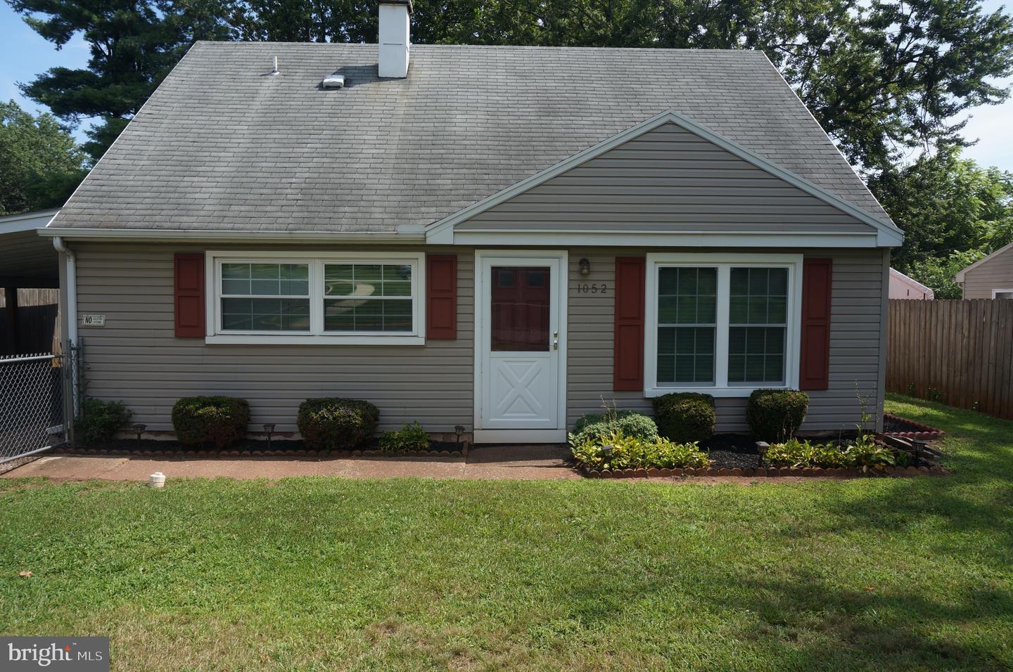 1052 Spruce Street, Middletown