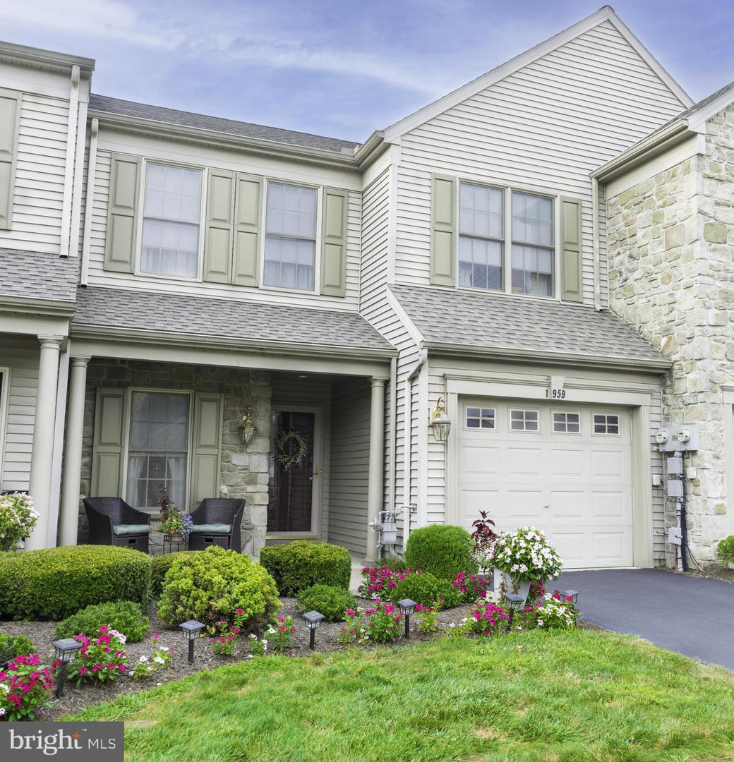 1959 Deer Run Drive, Hummelstown