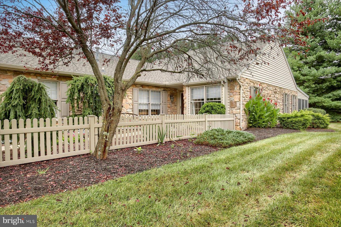 551 Farmhouse Lane, Hummelstown