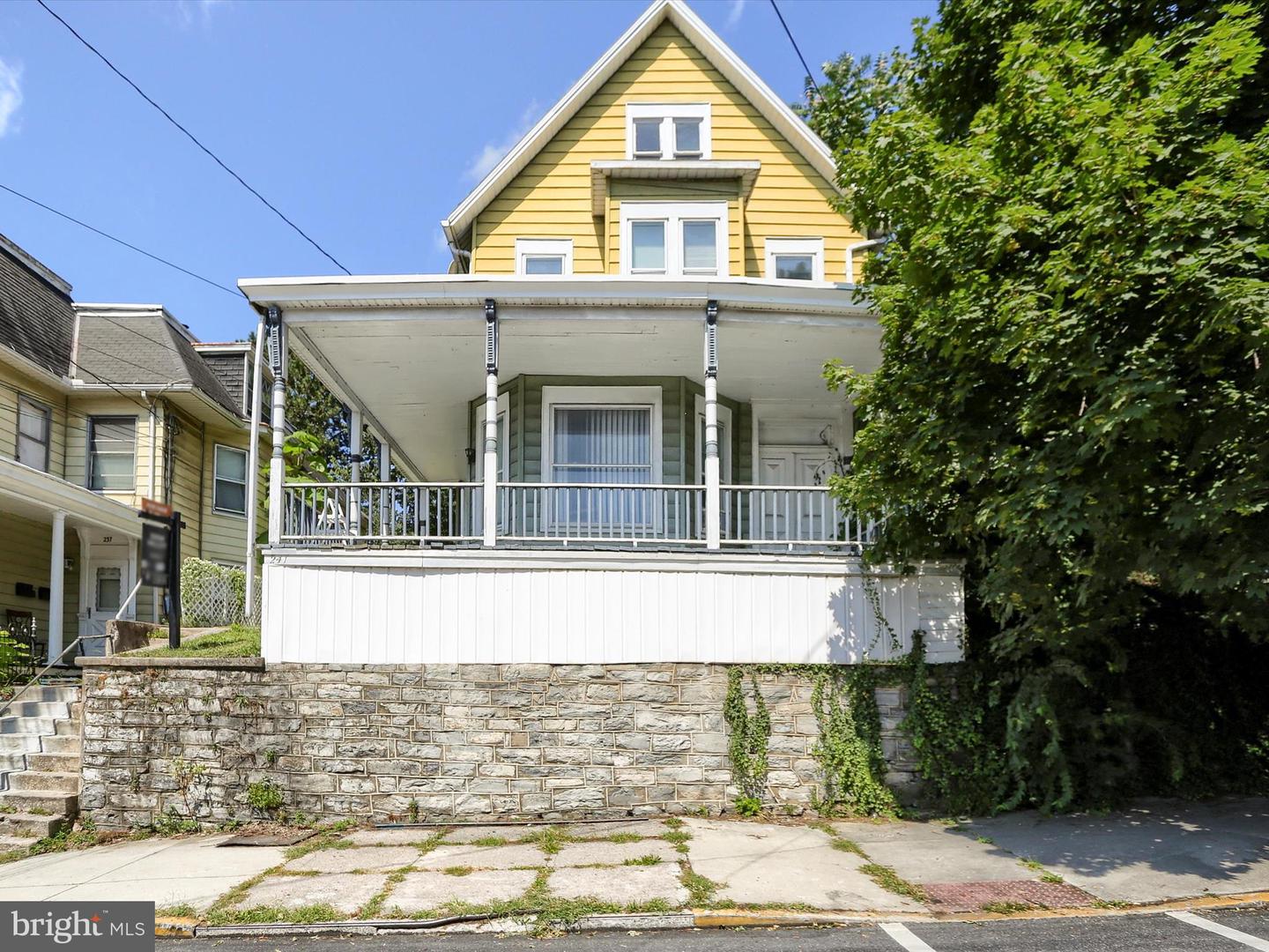 241 Pine Street, Steelton