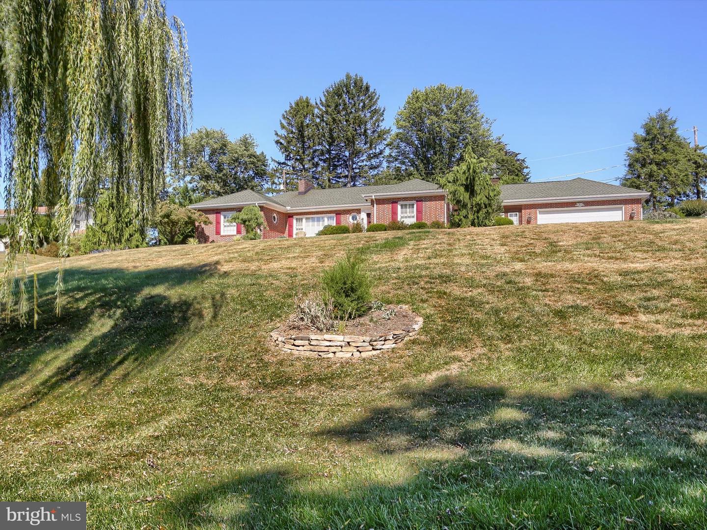 4102 Crestview Road, Harrisburg