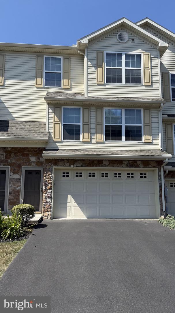 160 Mapleton Drive, Harrisburg