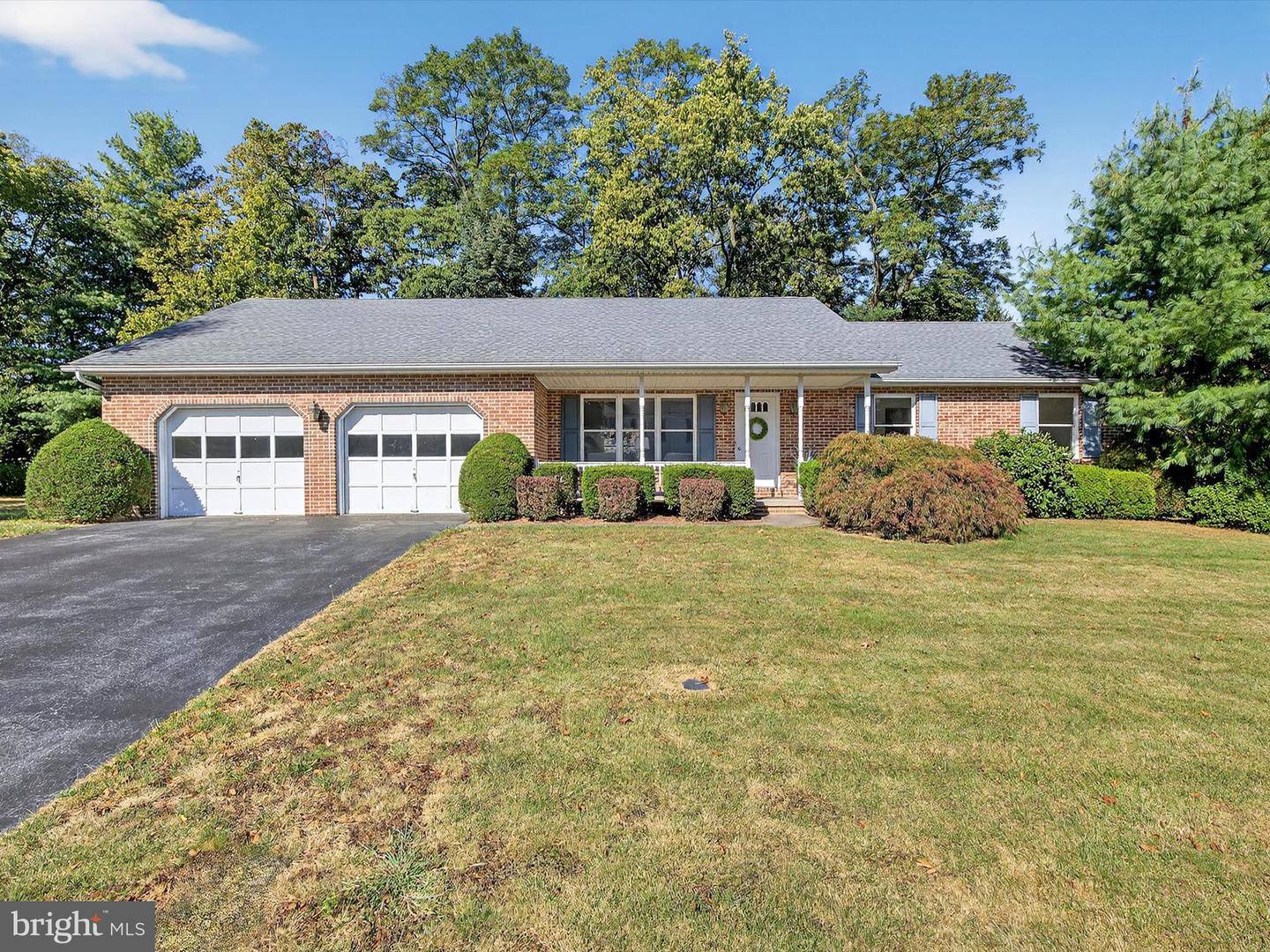 2096 Ashbury Drive, Harrisburg