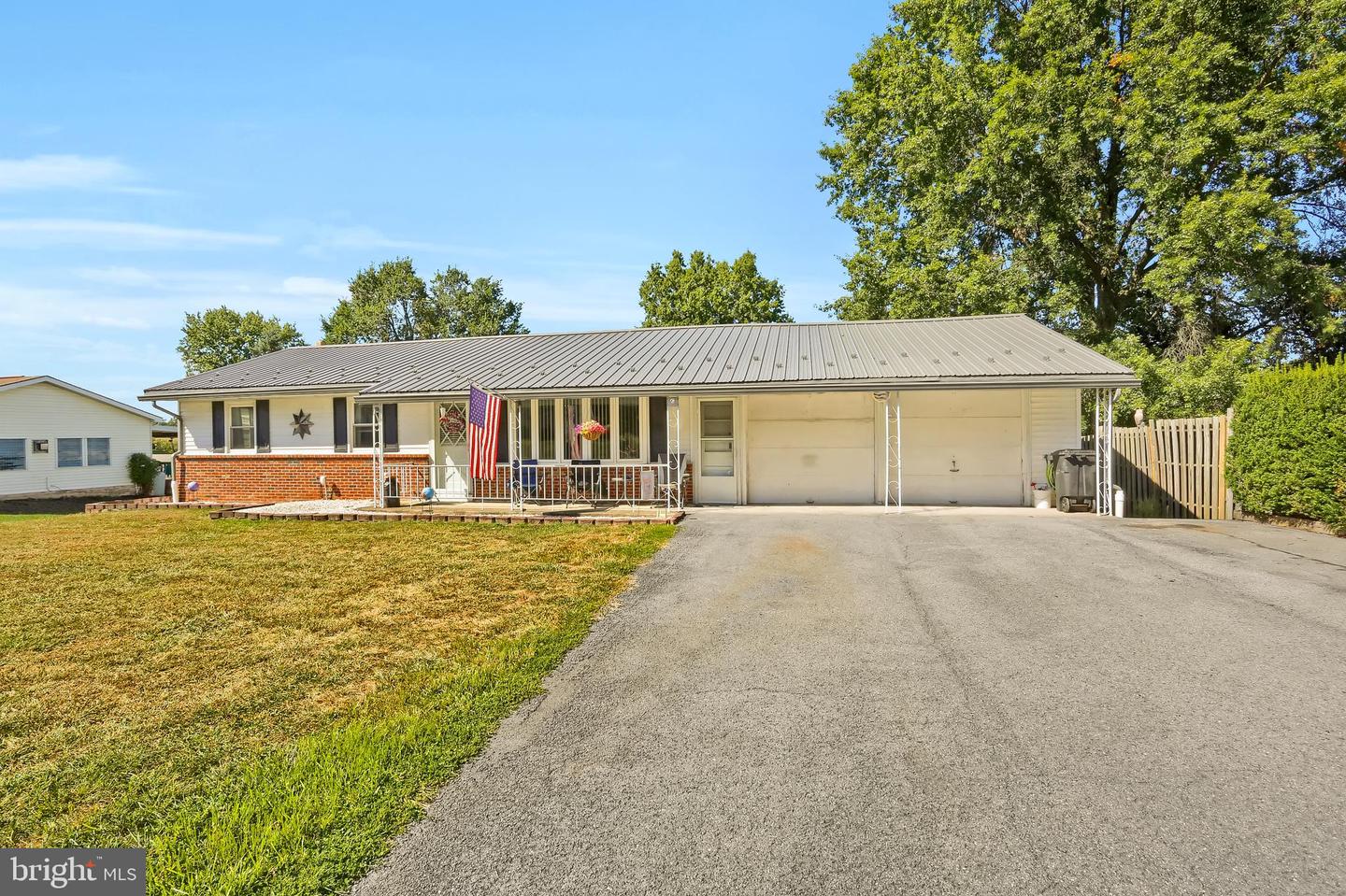 145 E Vickie Lane, Elizabethville