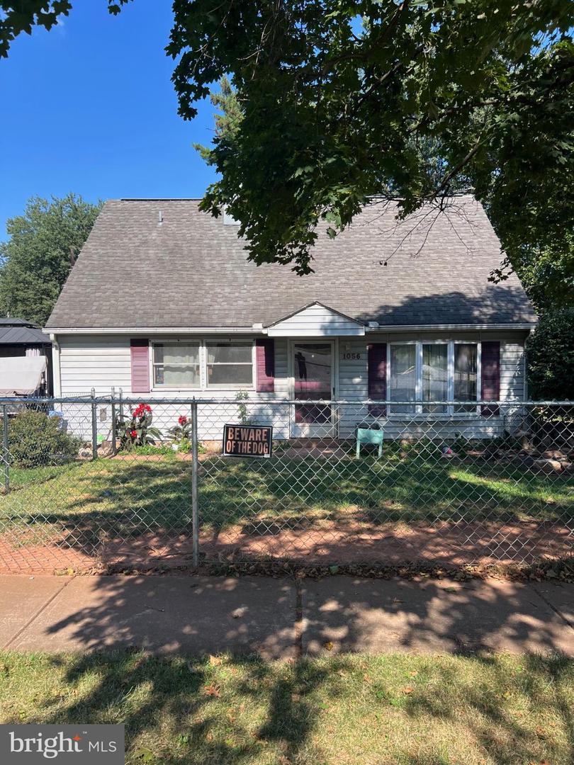 1056 Spruce Street, Middletown