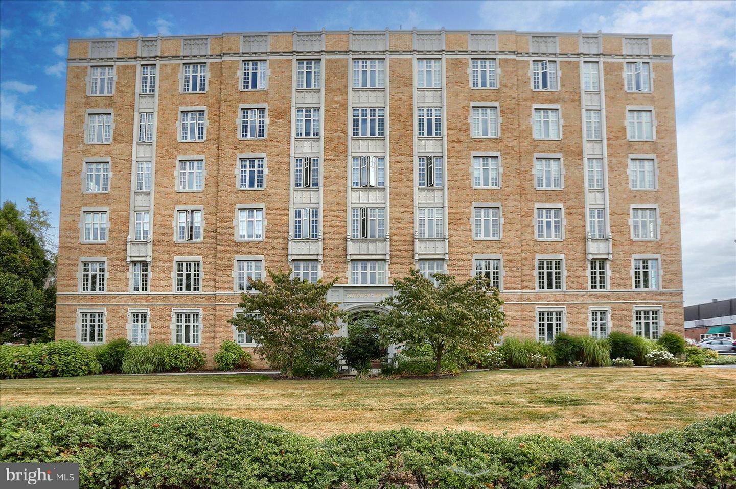 1525 N Front Street #208, Harrisburg