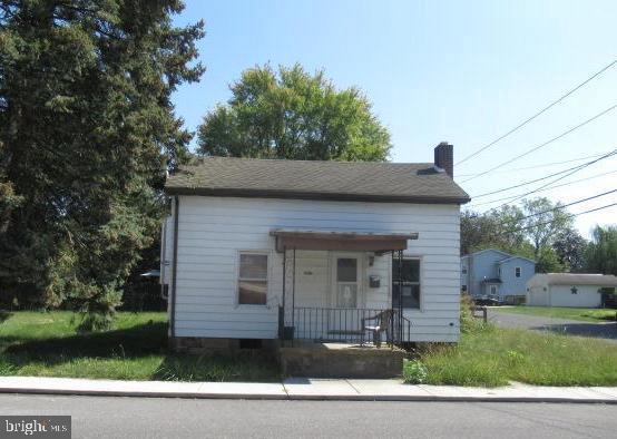 240 R Water Street, Middletown
