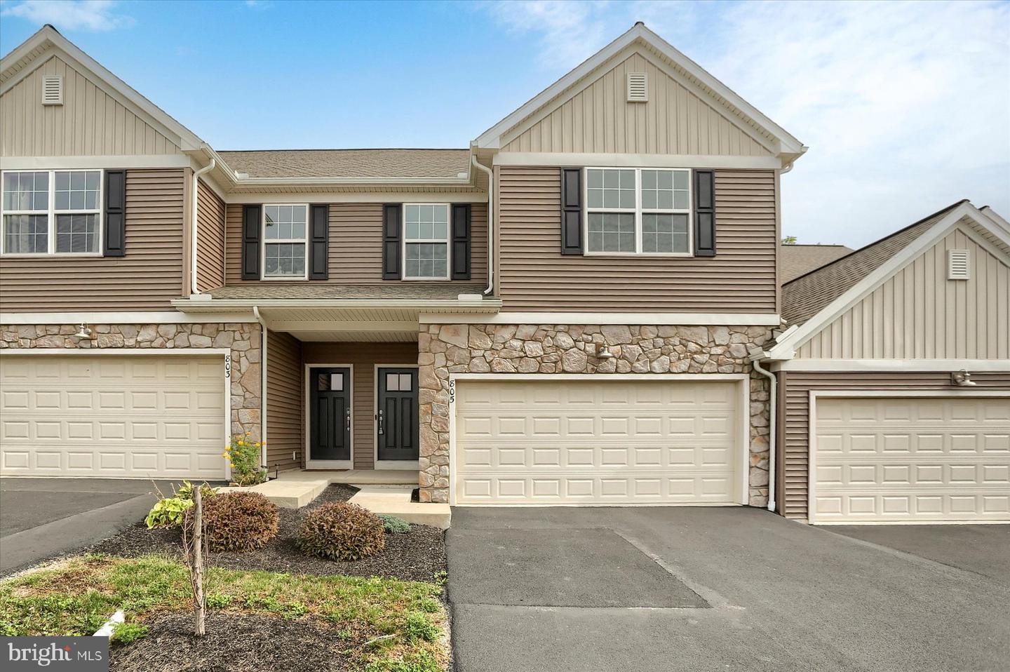 805 Anthony Drive, Harrisburg