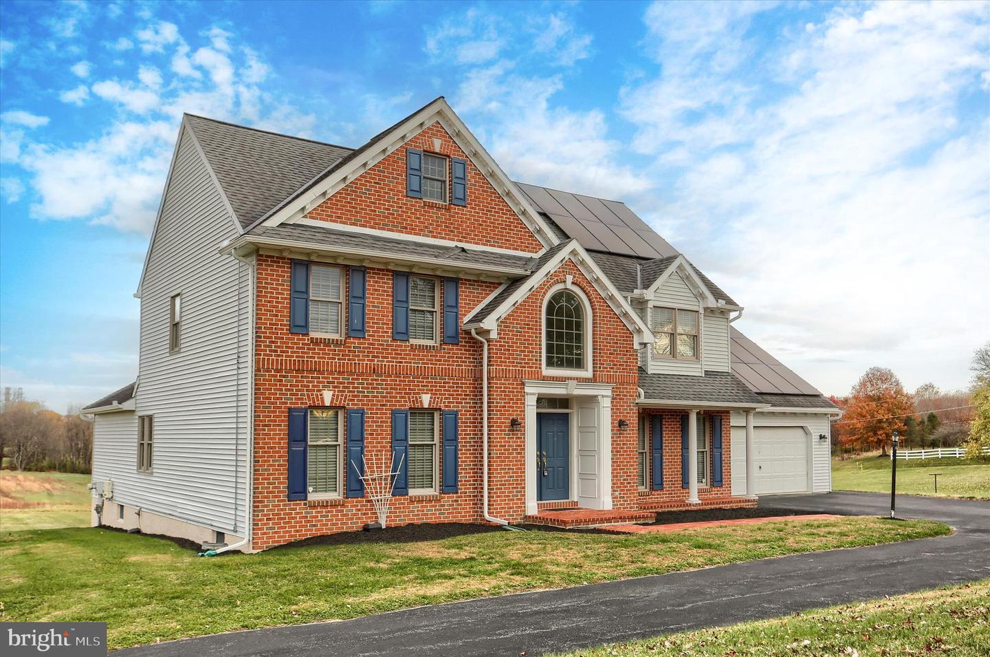 1195 Cherrington Lane, Harrisburg