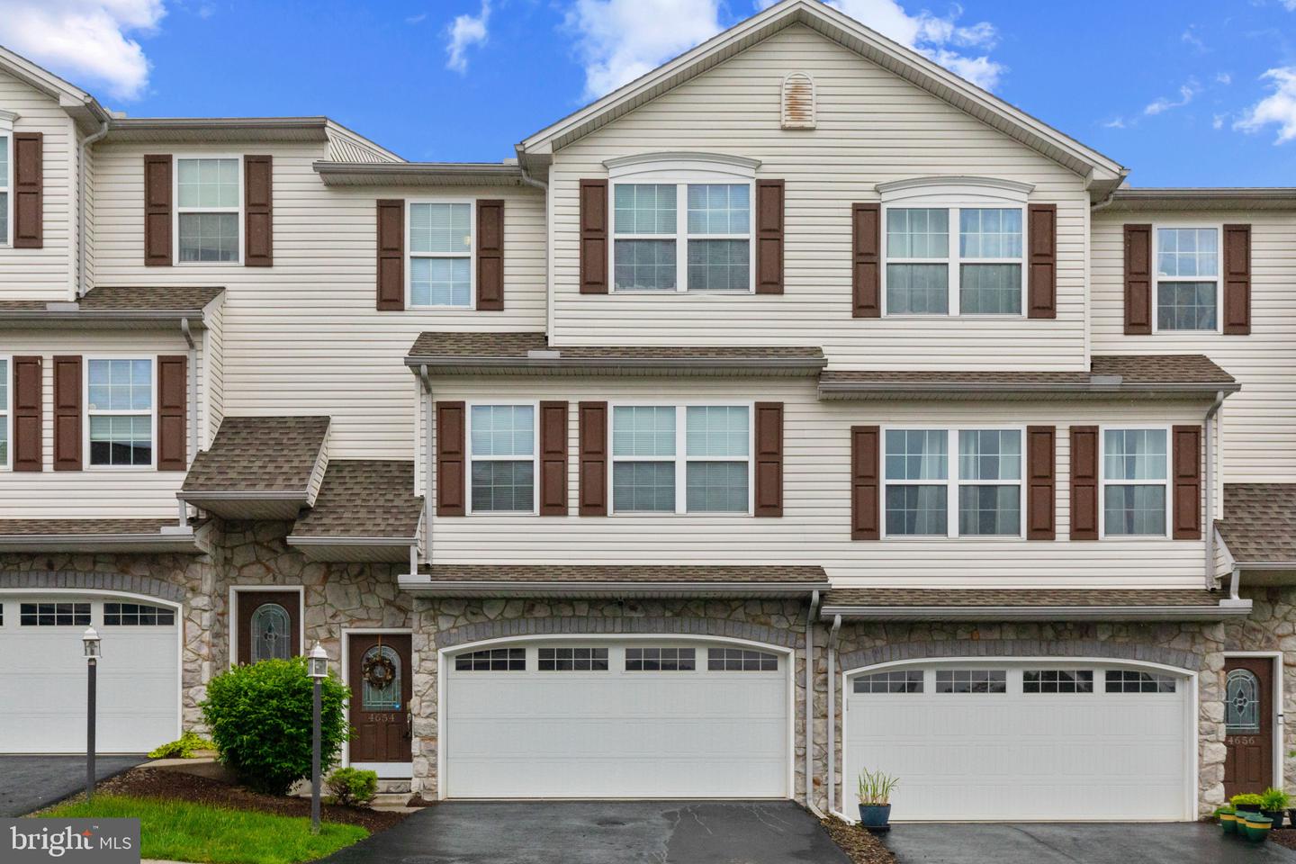4654 Margarets Drive, Harrisburg