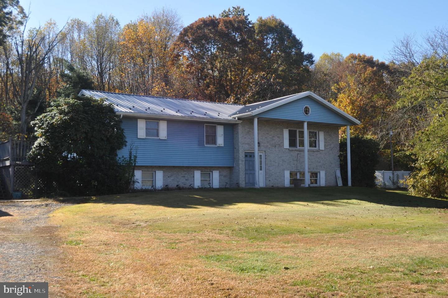 155 Stence Lane, Millersburg
