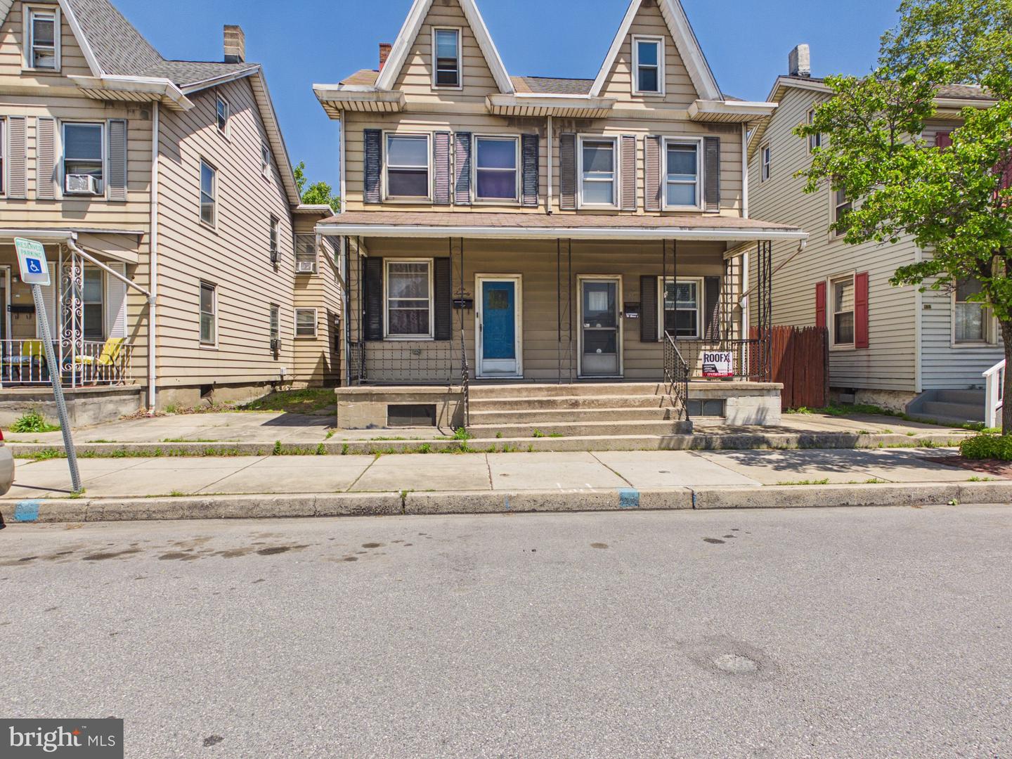 673 S Front Street