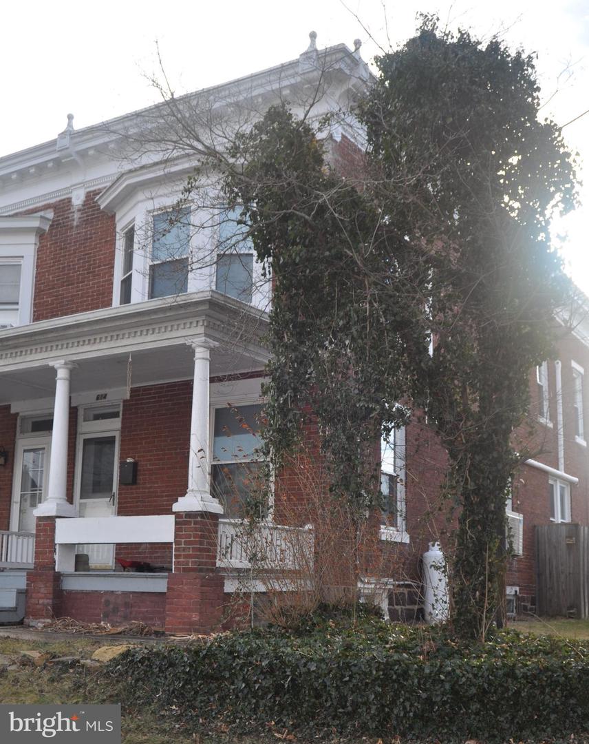 614 Union Street, Millersburg