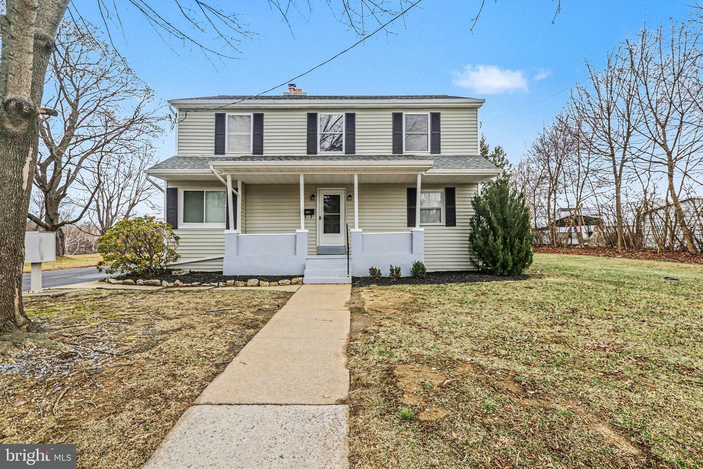 221 N Duke Street, Hummelstown