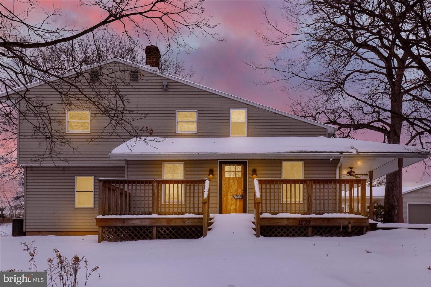 1239 S Meadow Lane, Palmyra