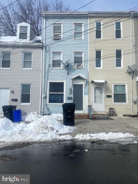 426 Hamilton Street