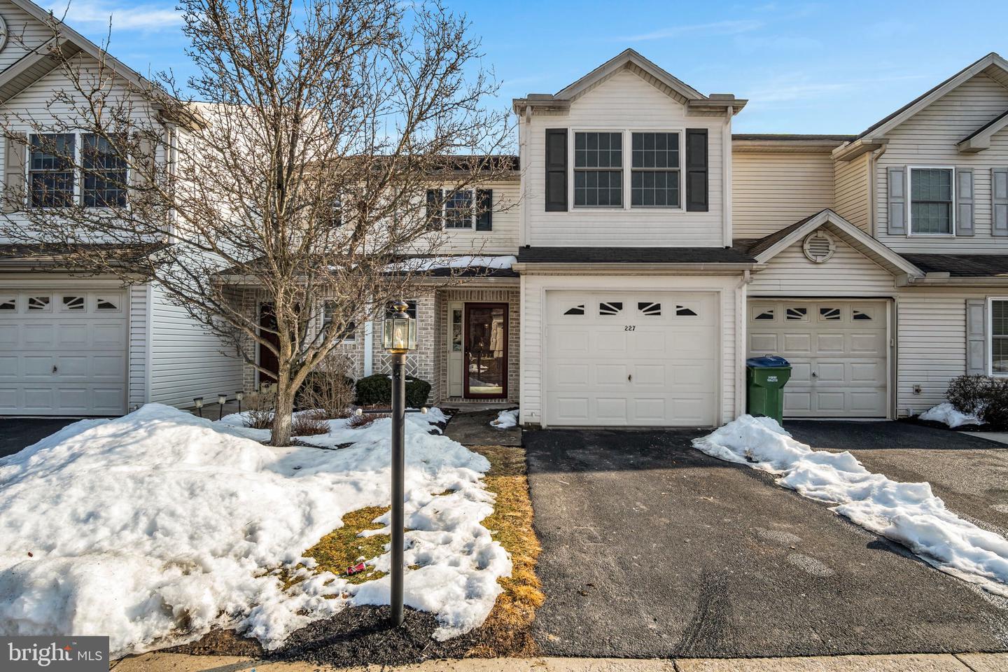 227 Silver Leaf Ridge, Harrisburg