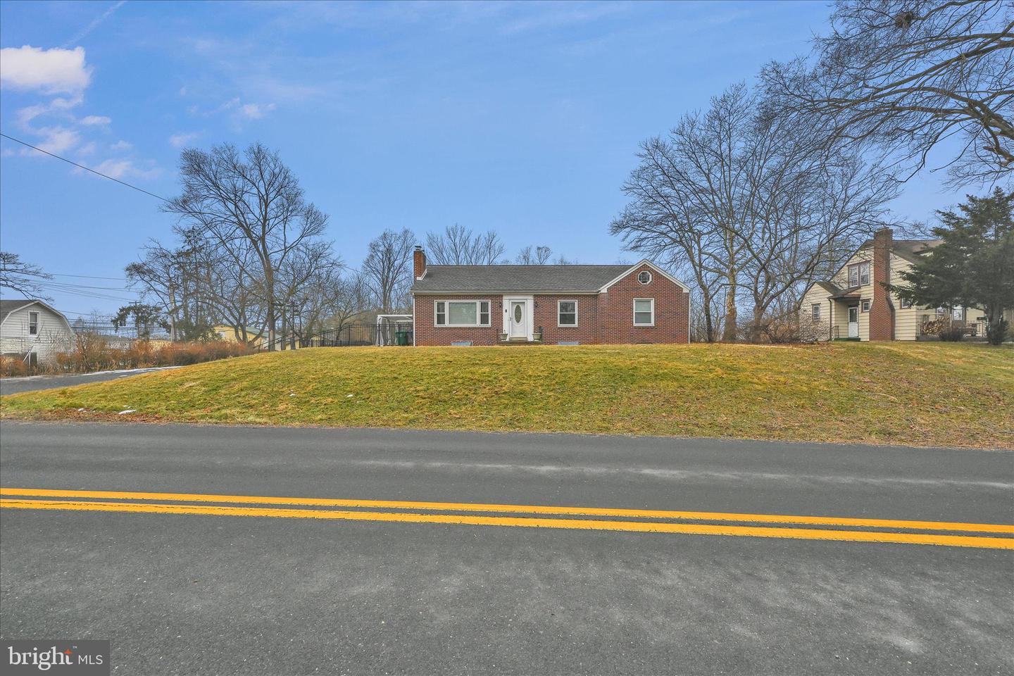 8 Crums Lane, Harrisburg