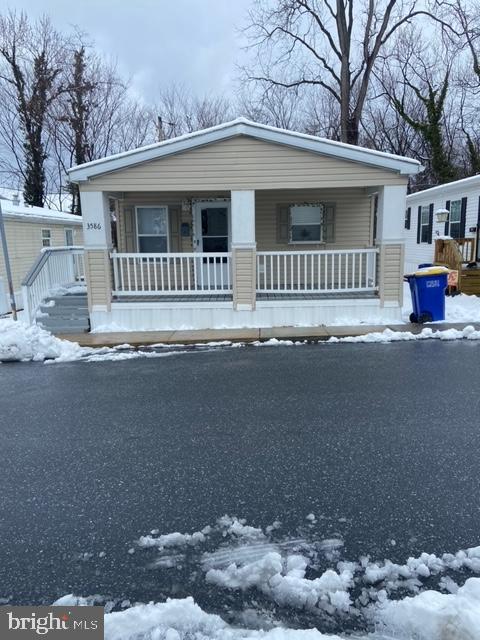 3586 Mobile Road