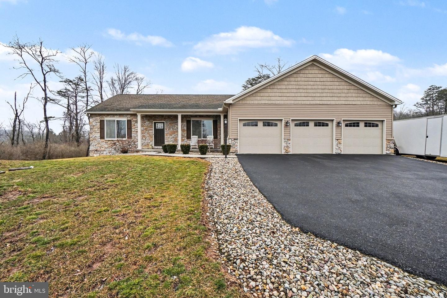3235 Sutton Drive, Harrisburg
