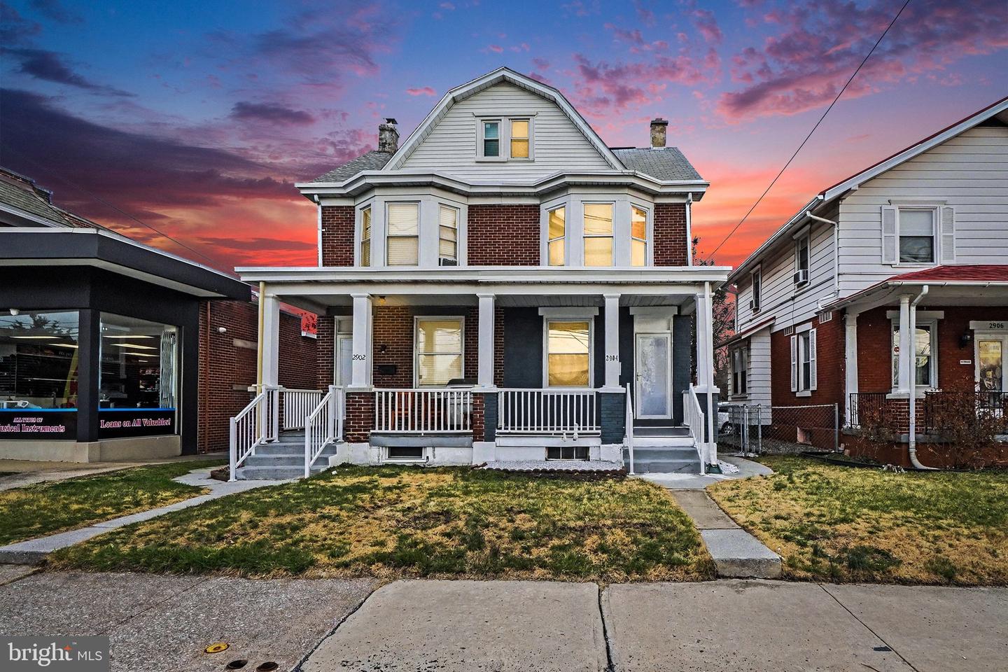 2904 Herr Street