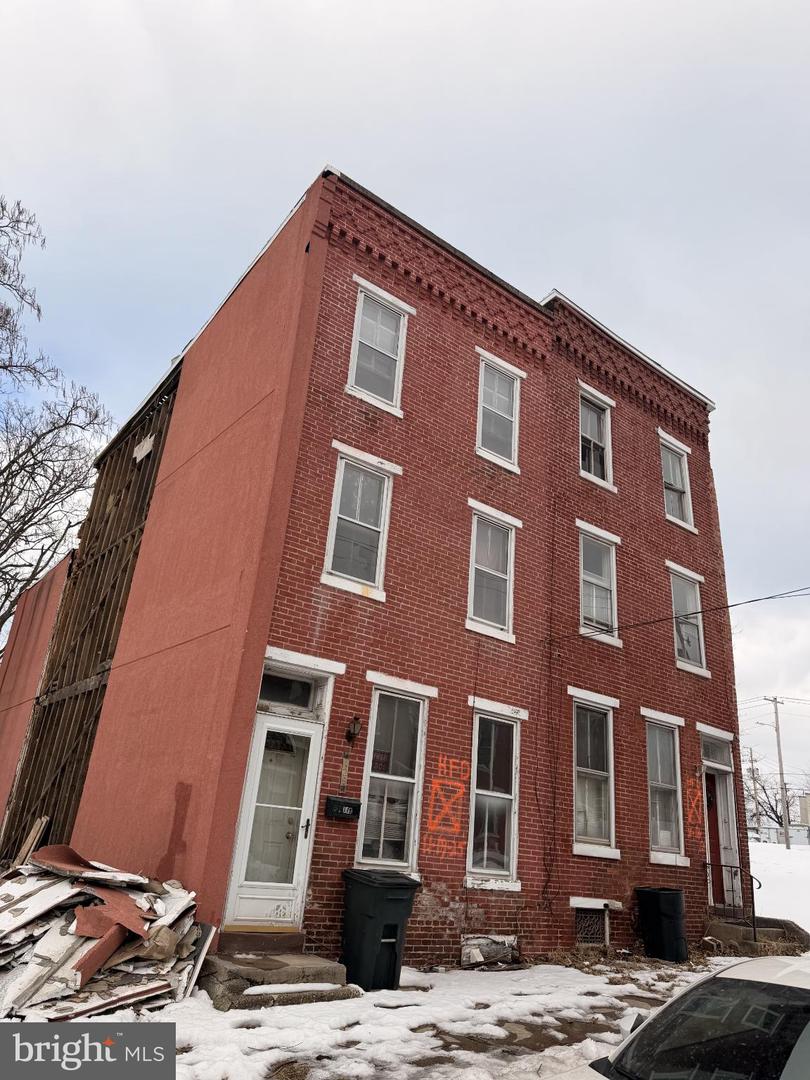 426 Kelker St