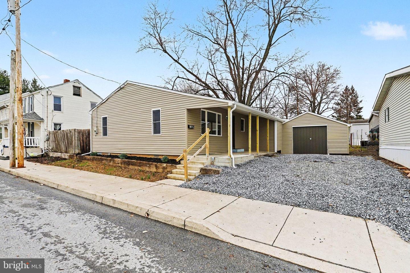 47 E High Street, Middletown