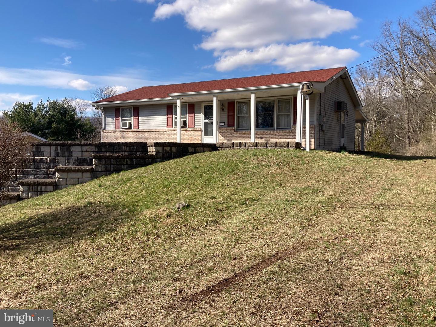 31 Mcelwee Road, Dauphin
