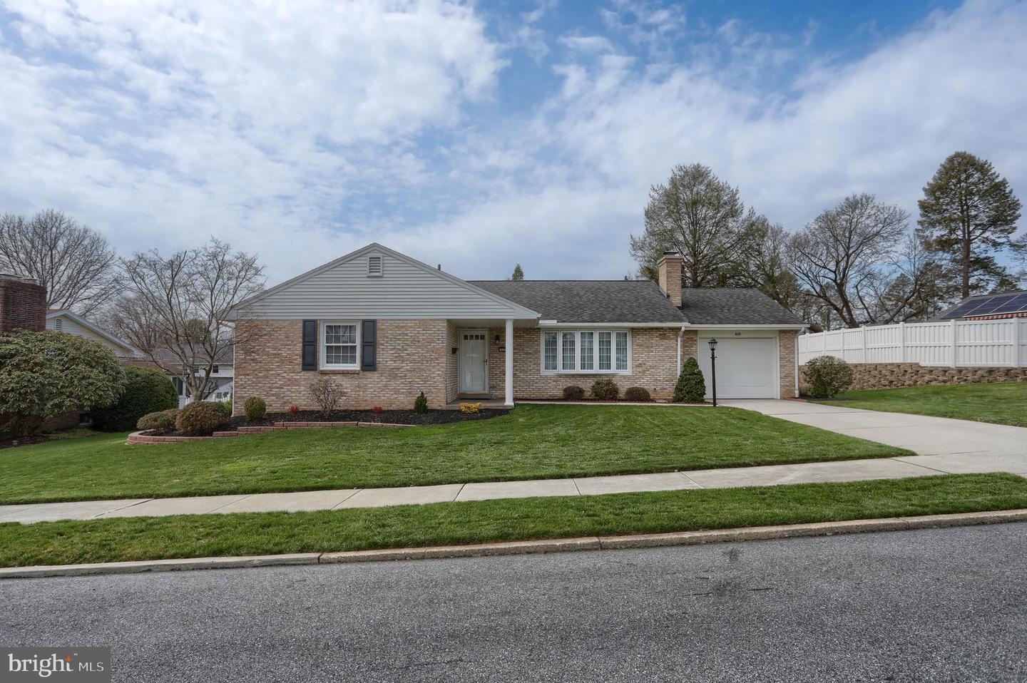 408 Berryhill Road, Harrisburg