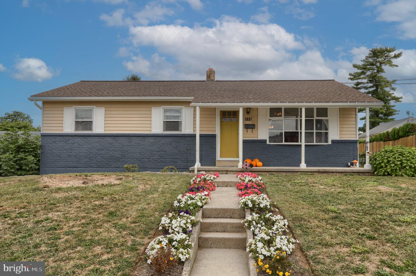 1637 E Caracas Avenue, Hershey