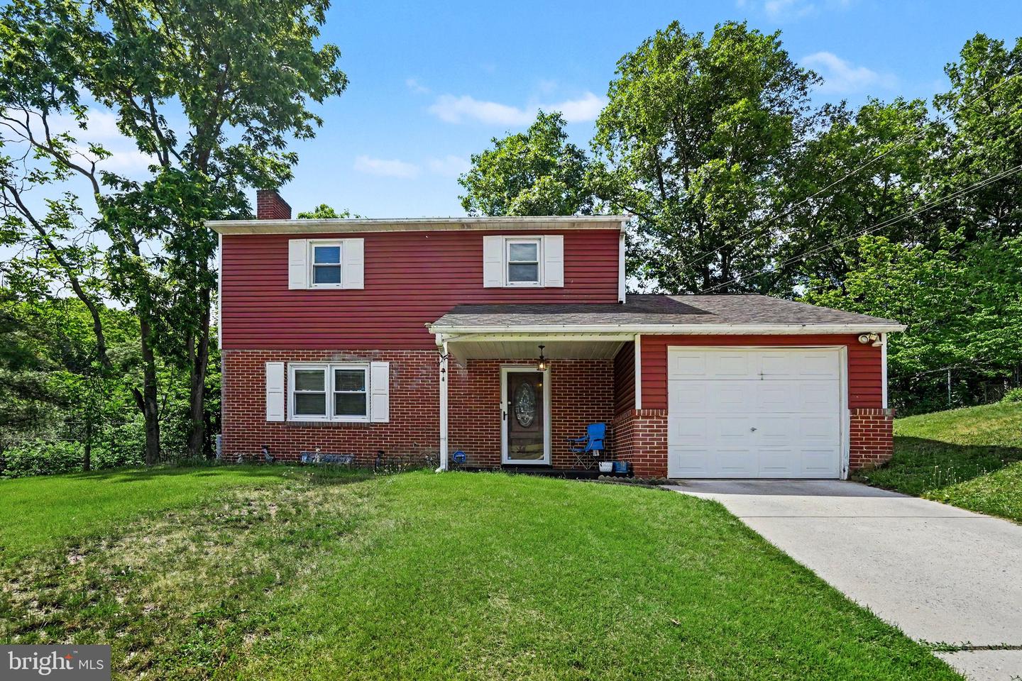 1252 Barley Corn Square