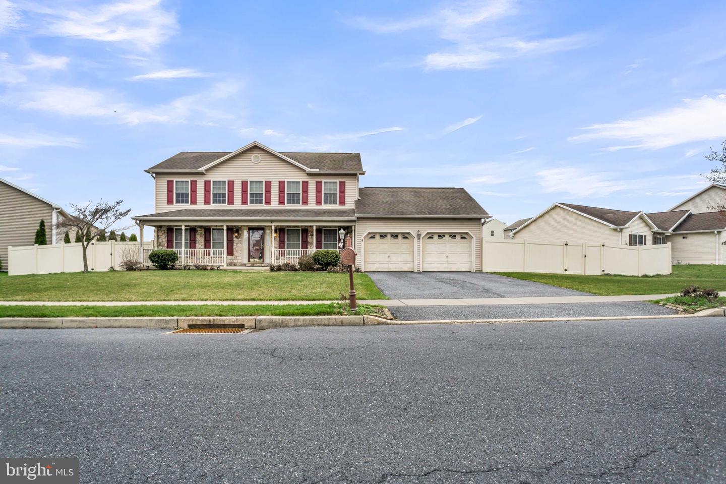 6355 Chatham Glenn Way N, Harrisburg