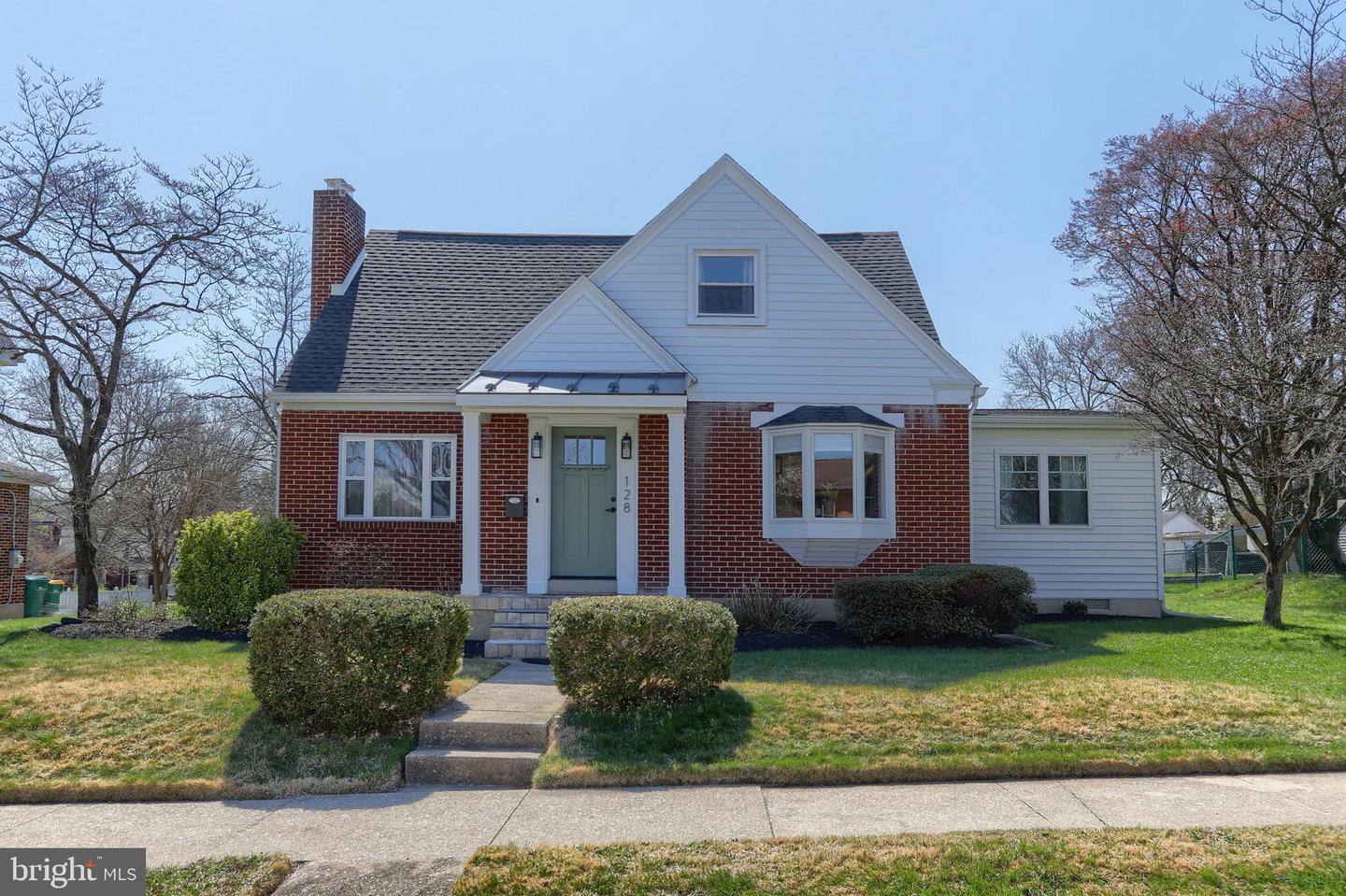 128 W Areba Avenue, Hershey
