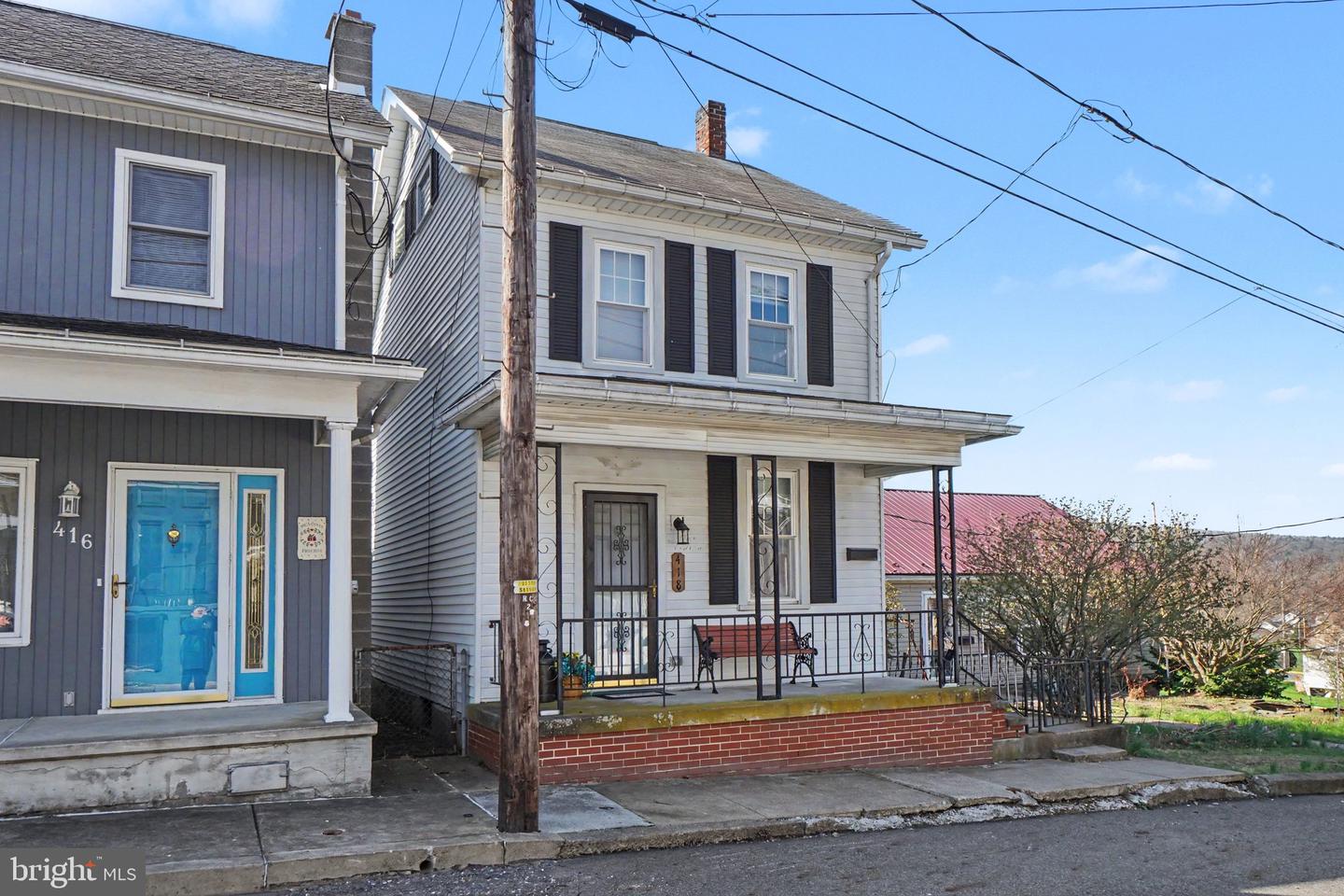418 Elizabeth Street