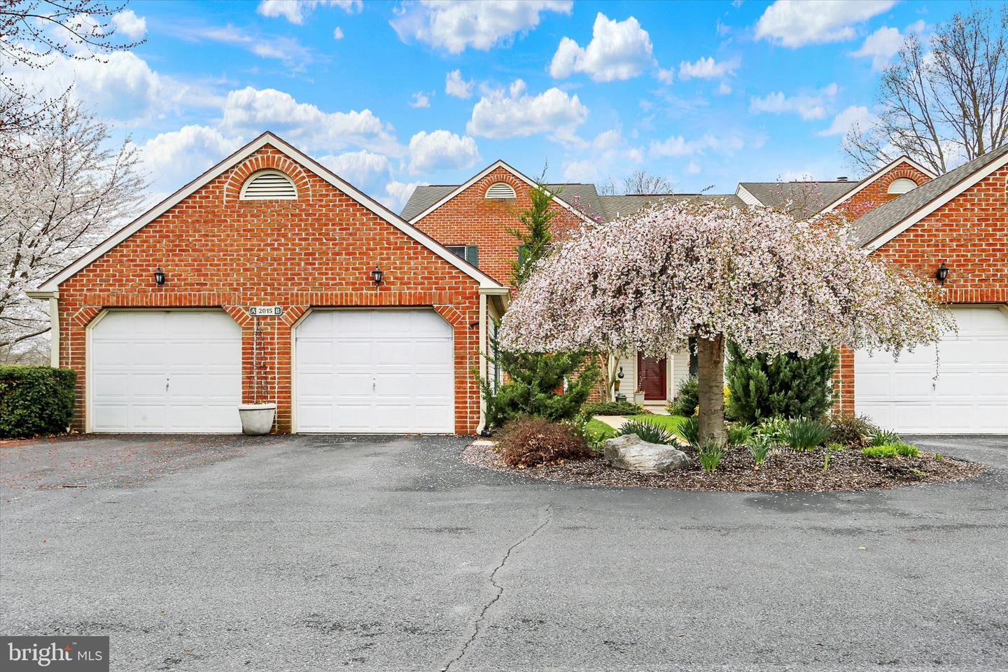 2015 Southpoint Drive, Hummelstown