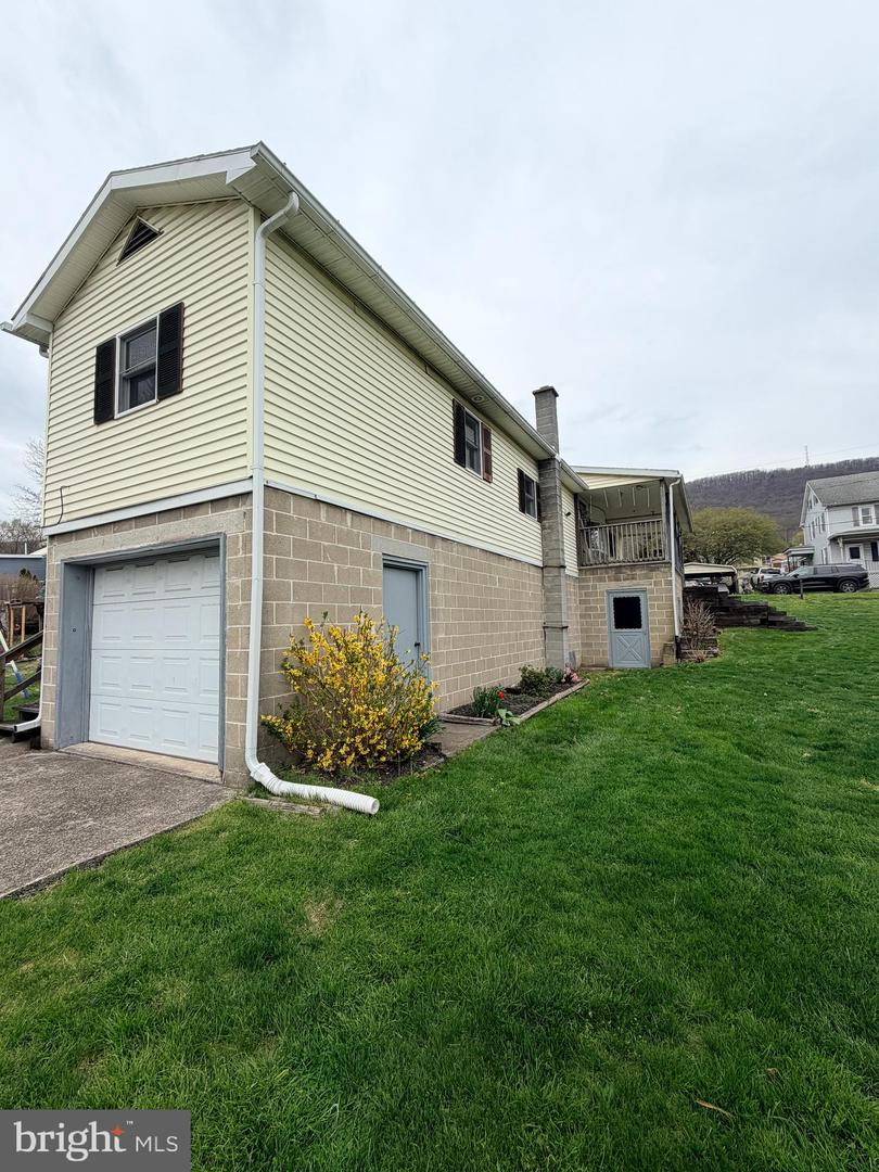217 Oak Street, Wiconisco