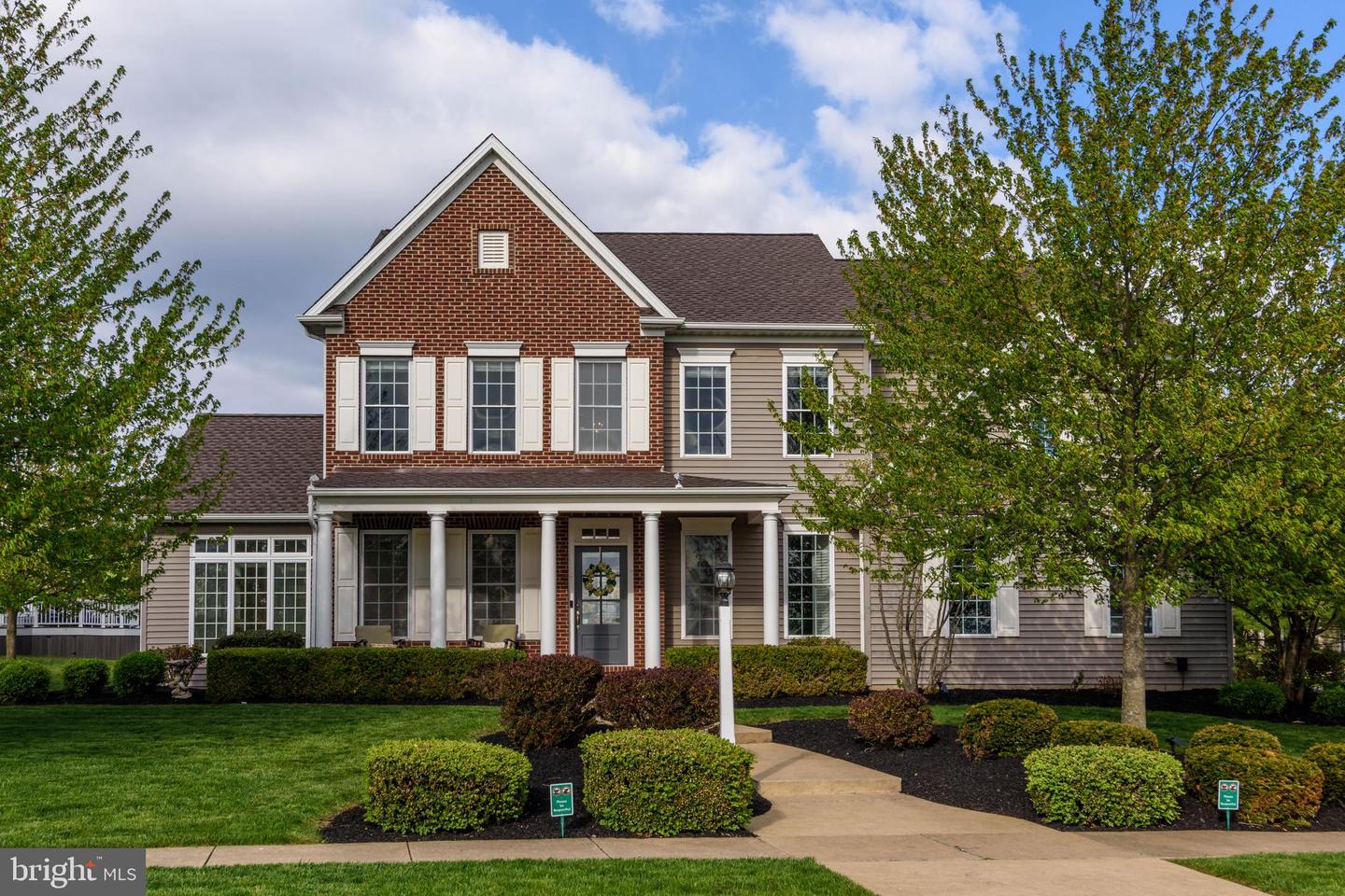 7388 View Crest Drive