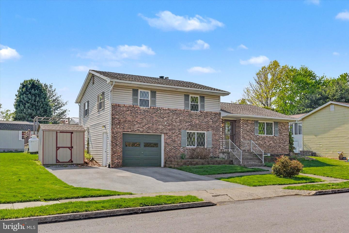 608 Frances Drive, Harrisburg