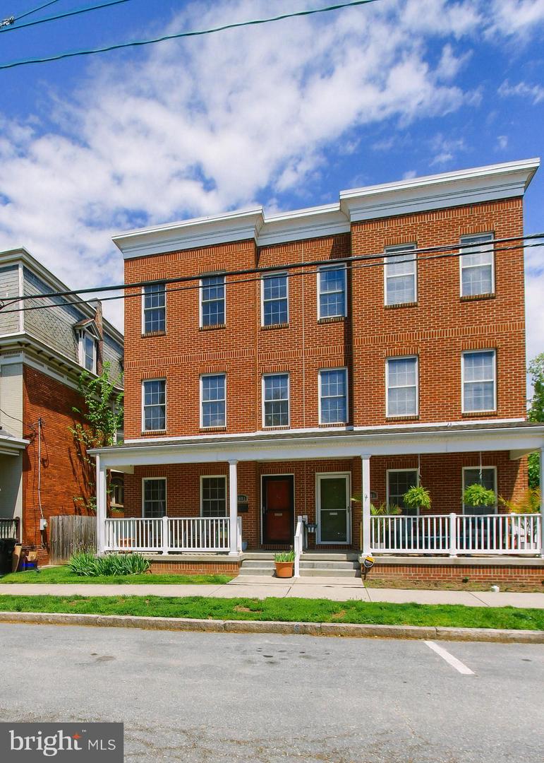 2003 Green Street, Harrisburg