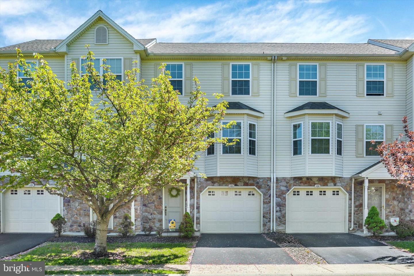 186 Mapleton Drive, Harrisburg