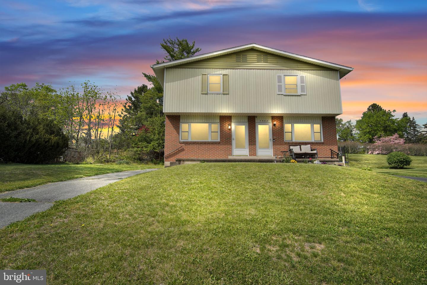 7952 Jefferson Street, Hummelstown