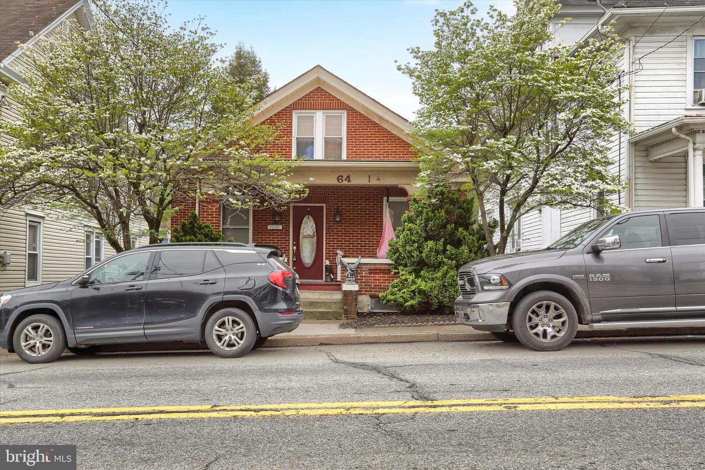 64 E Main Street, Elizabethville