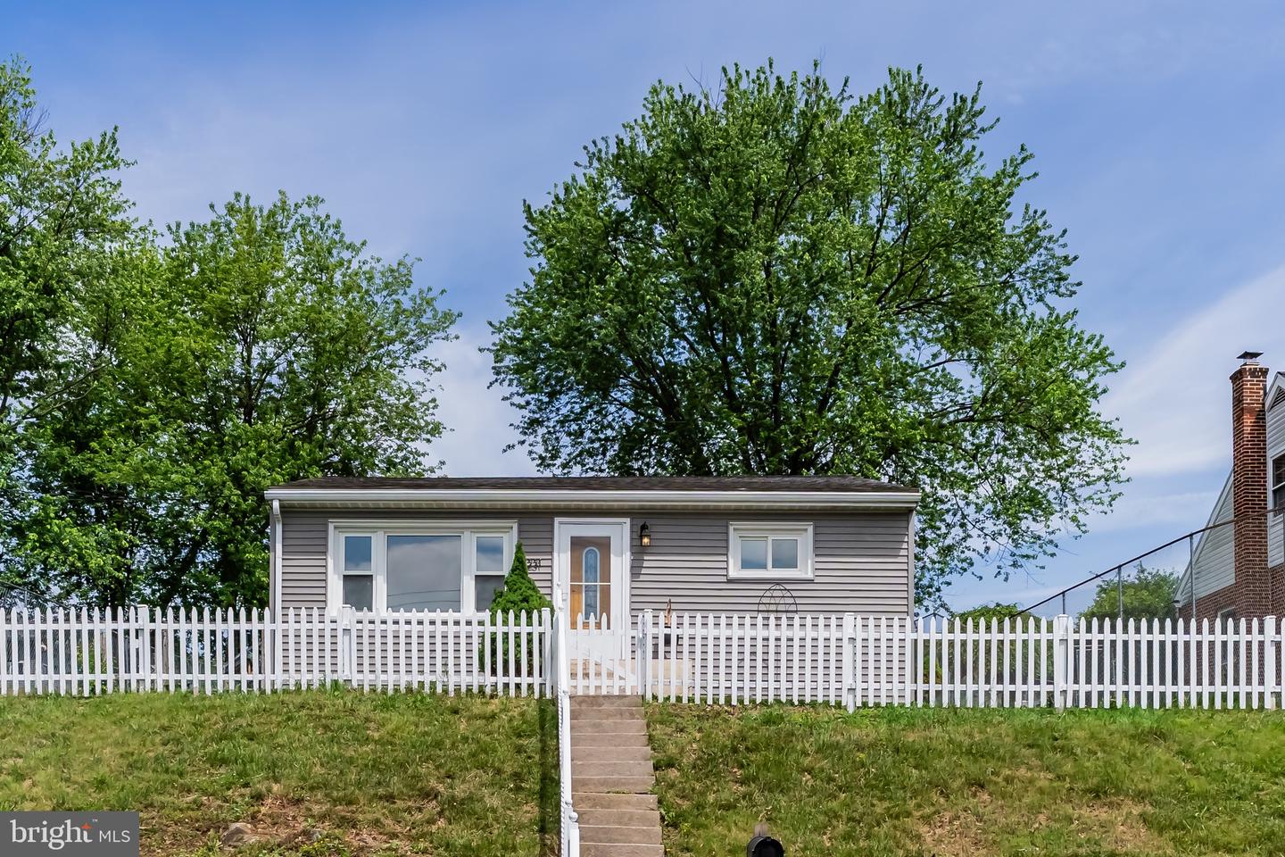 1231 E Caracas Avenue, Hershey