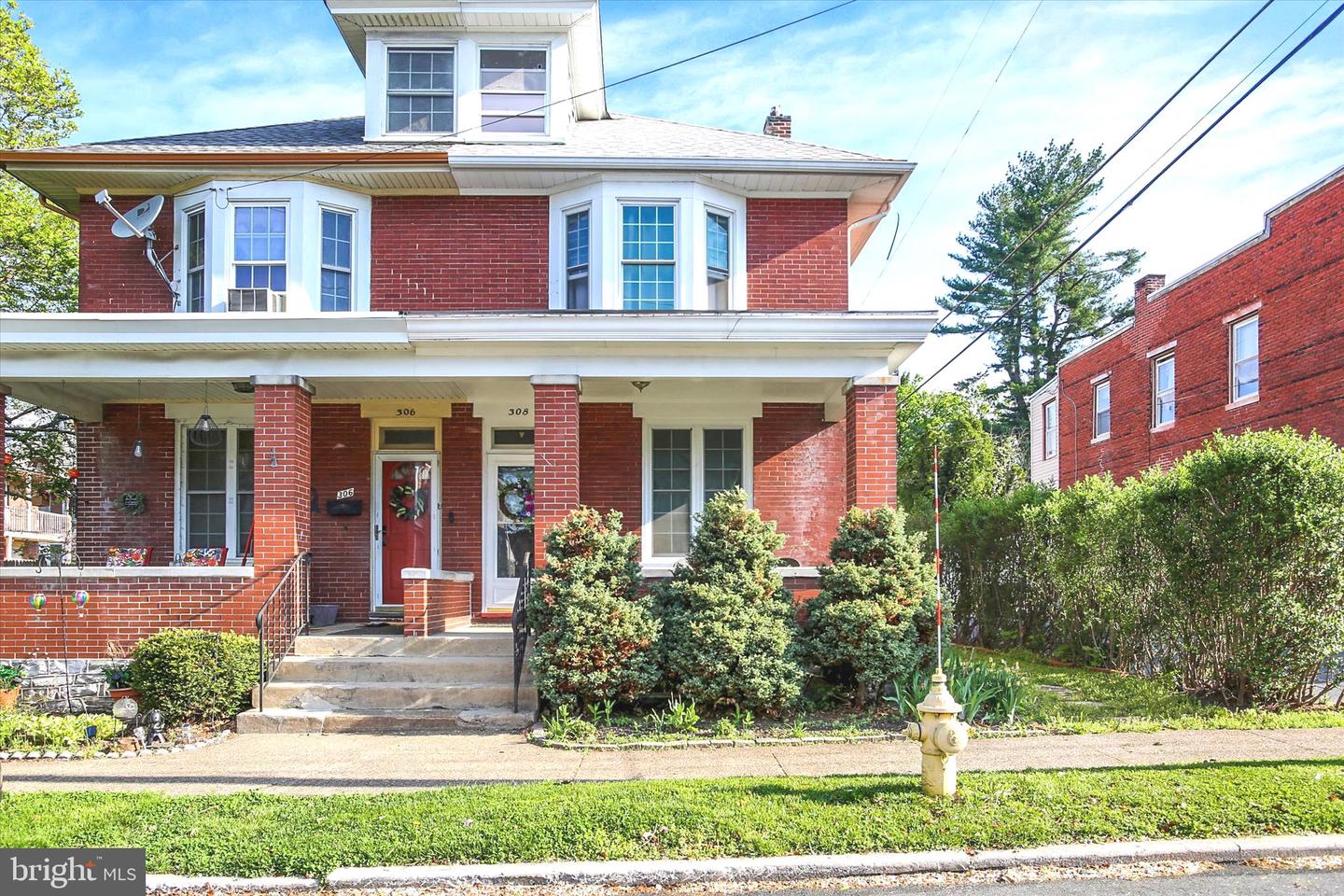308 Lewis Street