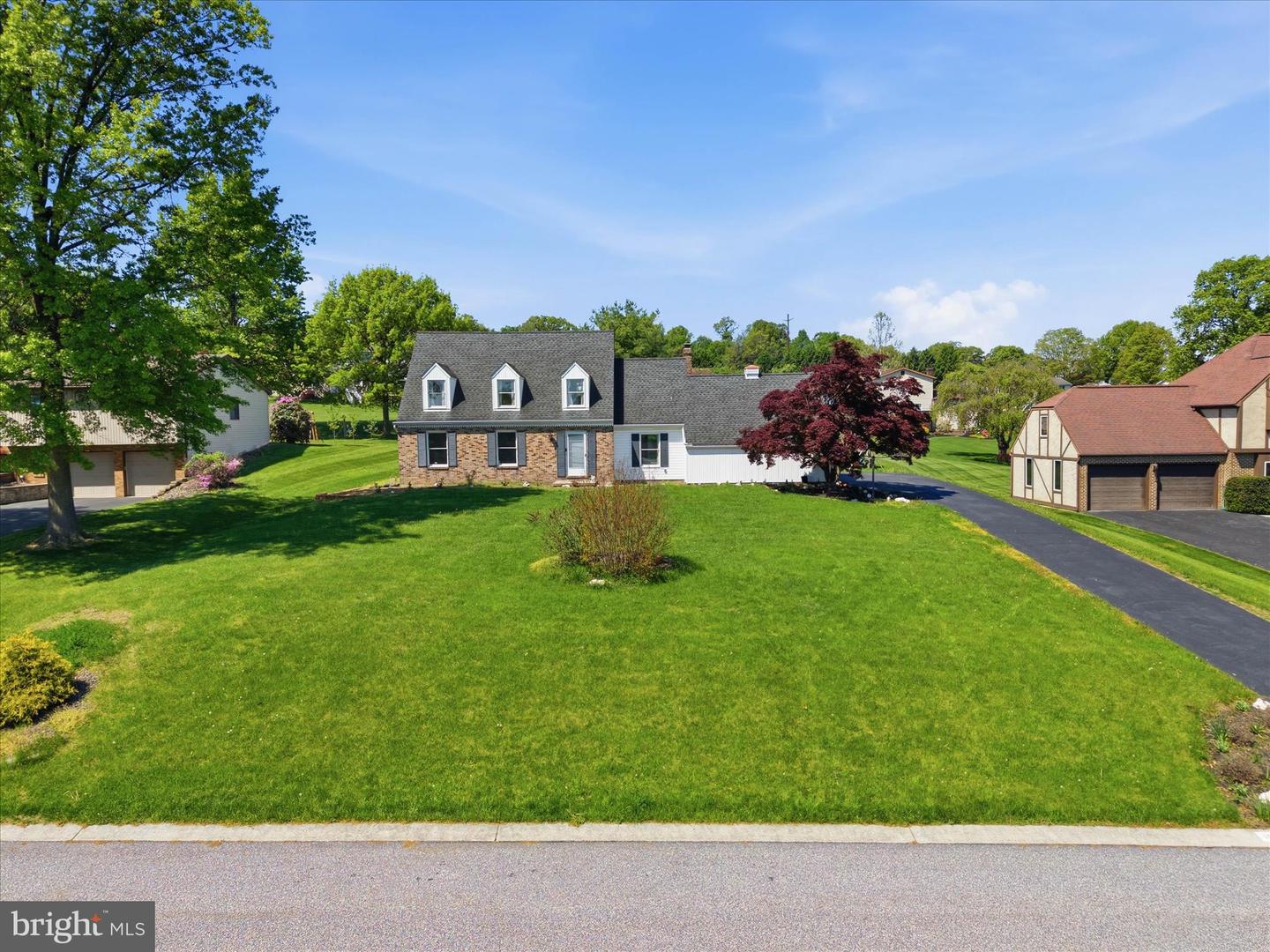 1808 Blacklatch Lane