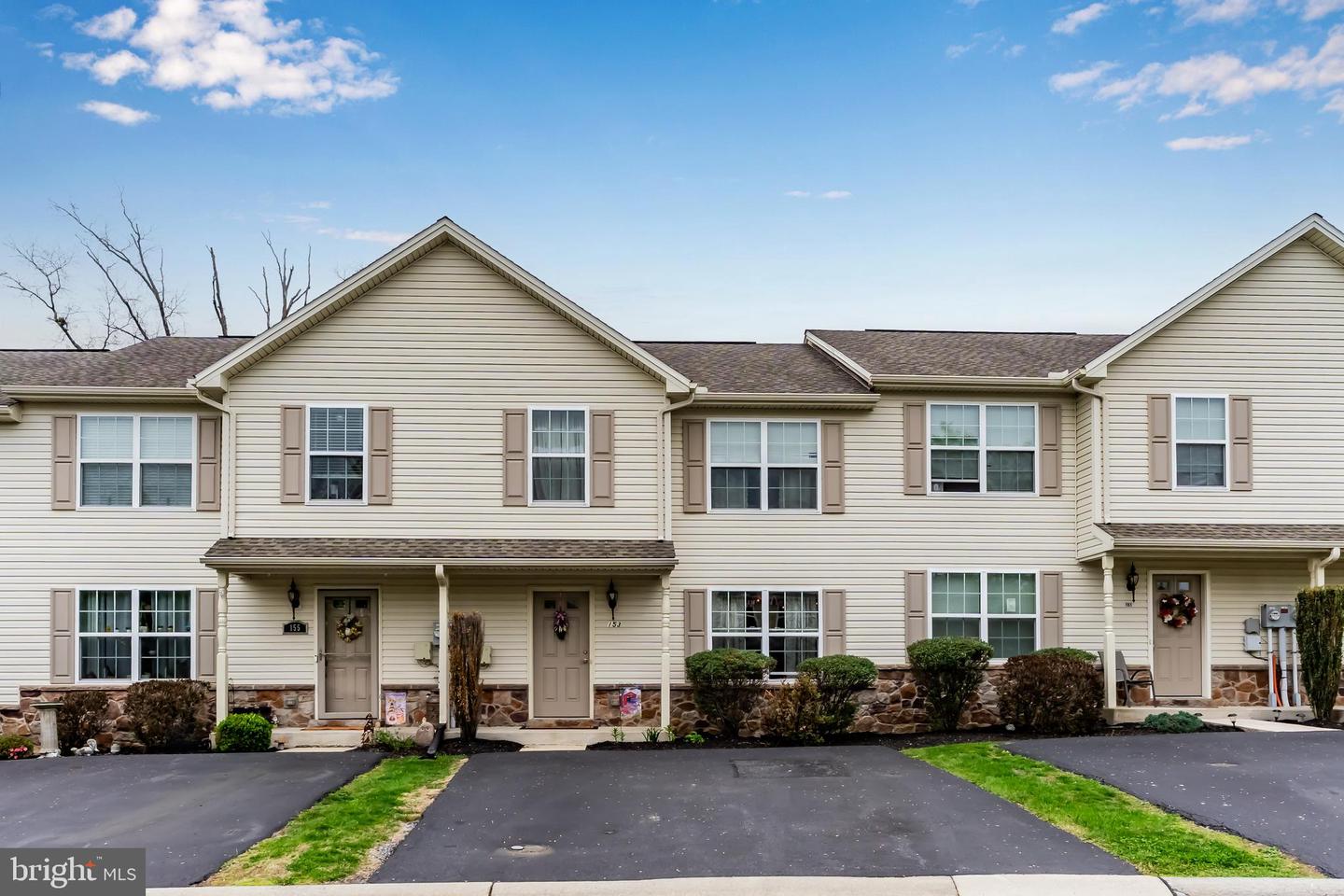 153 Mapleton Boulevard